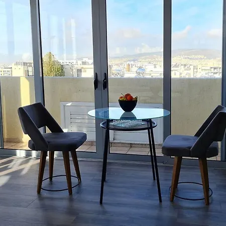 Xenophon At National Opera Snfcc Park Appartement